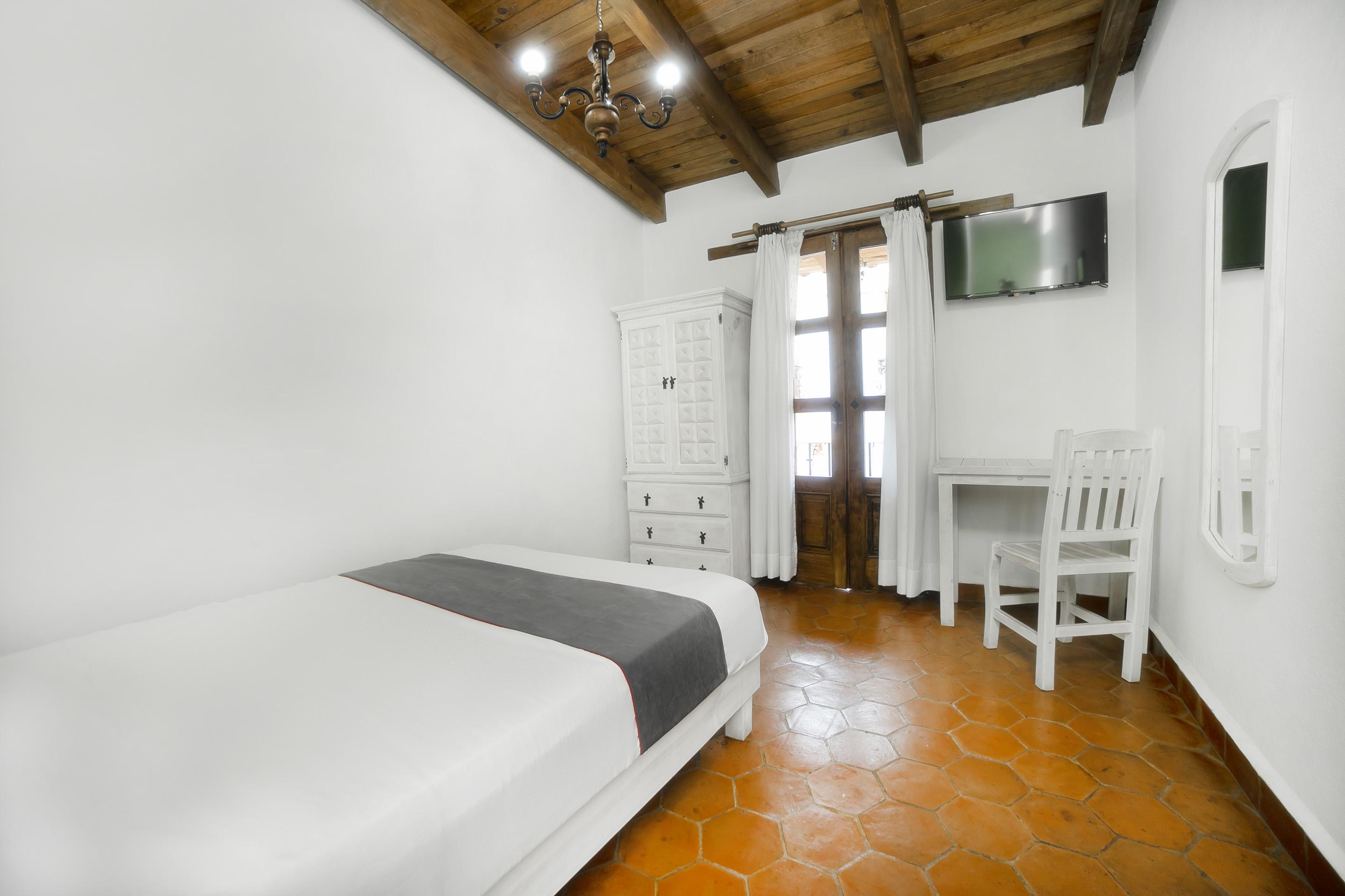 Hotel Valle Bonito, Valle De Bravo Bagian luar foto
